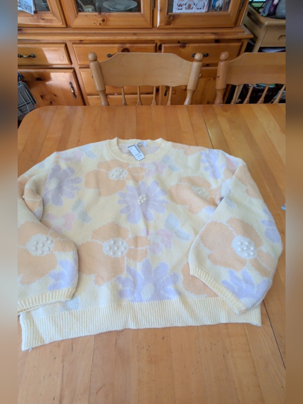 Storia Pastel Floral Crewneck Sweater - Cream, Peach, Lavender